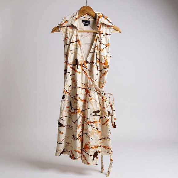 Vintage Dresses & Skirts - Vintage Cream and Orange Wrap Dress